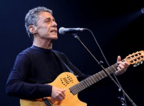 Chico Buarque De Holanda