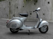 Vespa Scooter – Paixão E Nostalgia